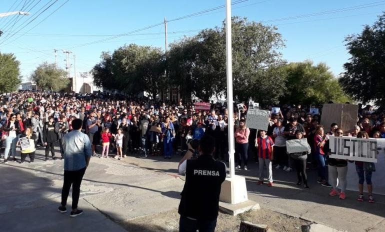 Marcha en Salta y en Santa Cruz por el crimen y la violación en Puerto Deseado