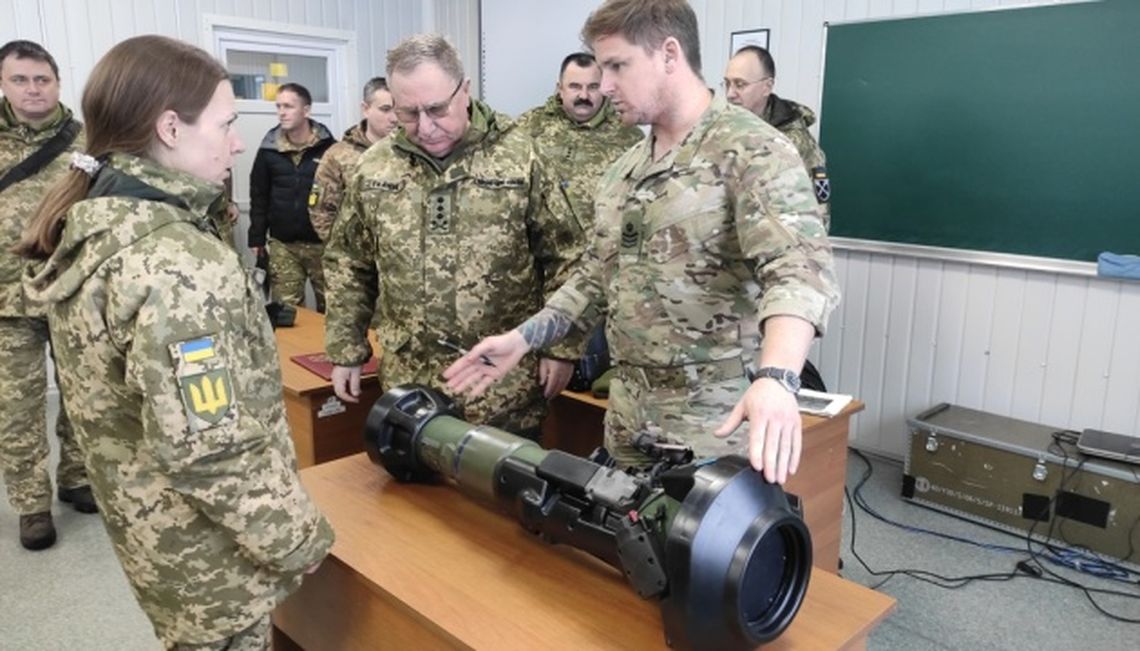 Los soldados británicos entrenarán al ejército ucraniano.