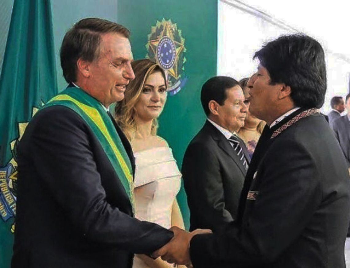 Bolsonaro, la voz discordante en la región: La renuncia de Morales se debió a las denuncias de fraude