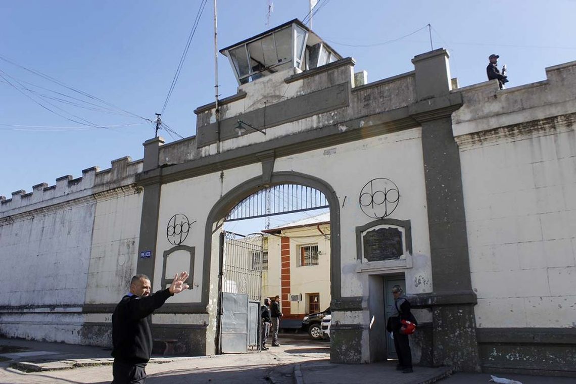 Un preso fue asesinado durante una pelea en una cárcel de Tucumán.