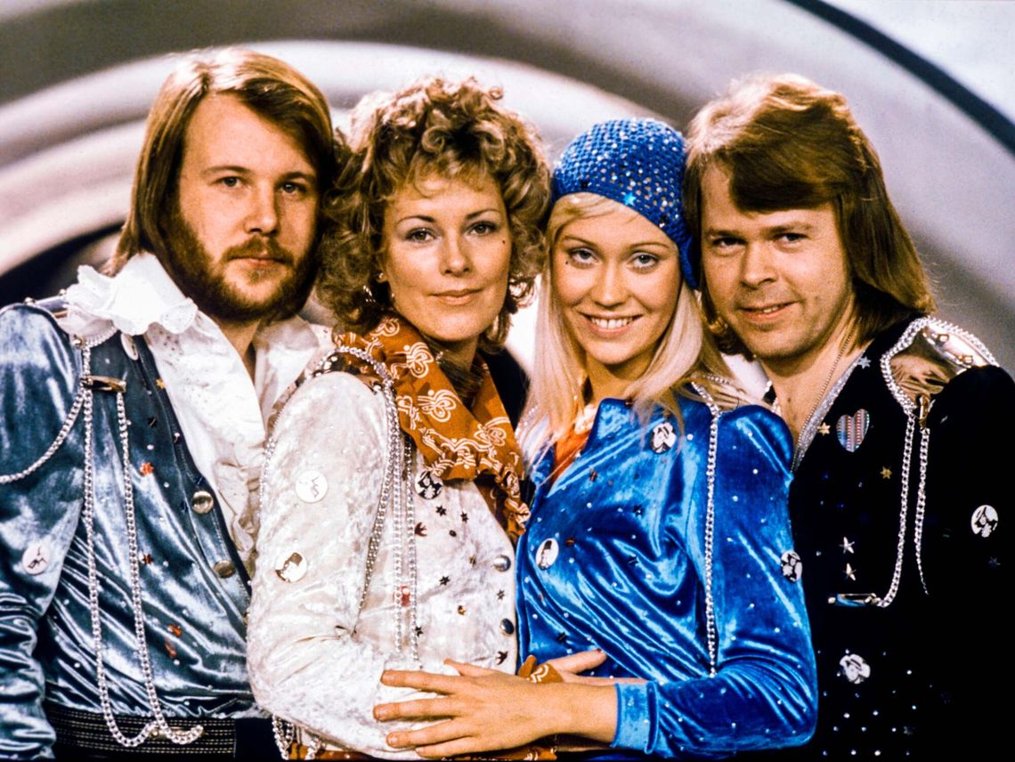 ABBA triunfa en Eurovisión con Waterloo (1974)