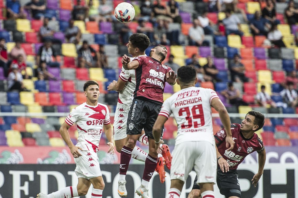 Las mejores fotos de la fecha 24 de la Liga Profesional