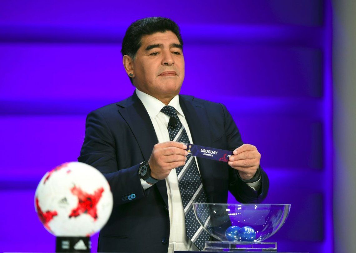 Maradona: A la AFA hay que meterle una granada y hacerla nueva