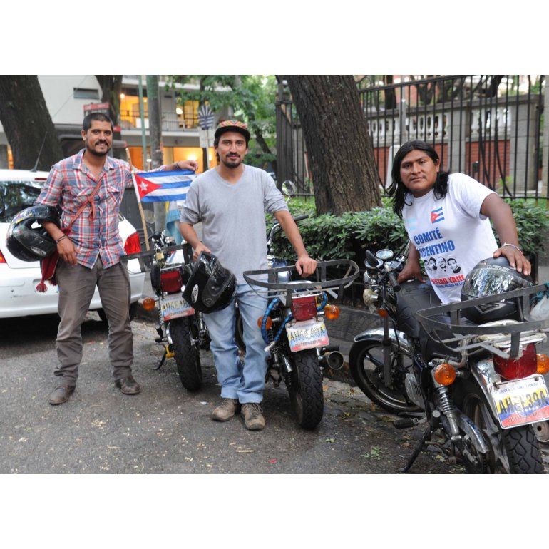 Viajaron 18 mil kilómetros en moto por la libertad de cinco cubanos