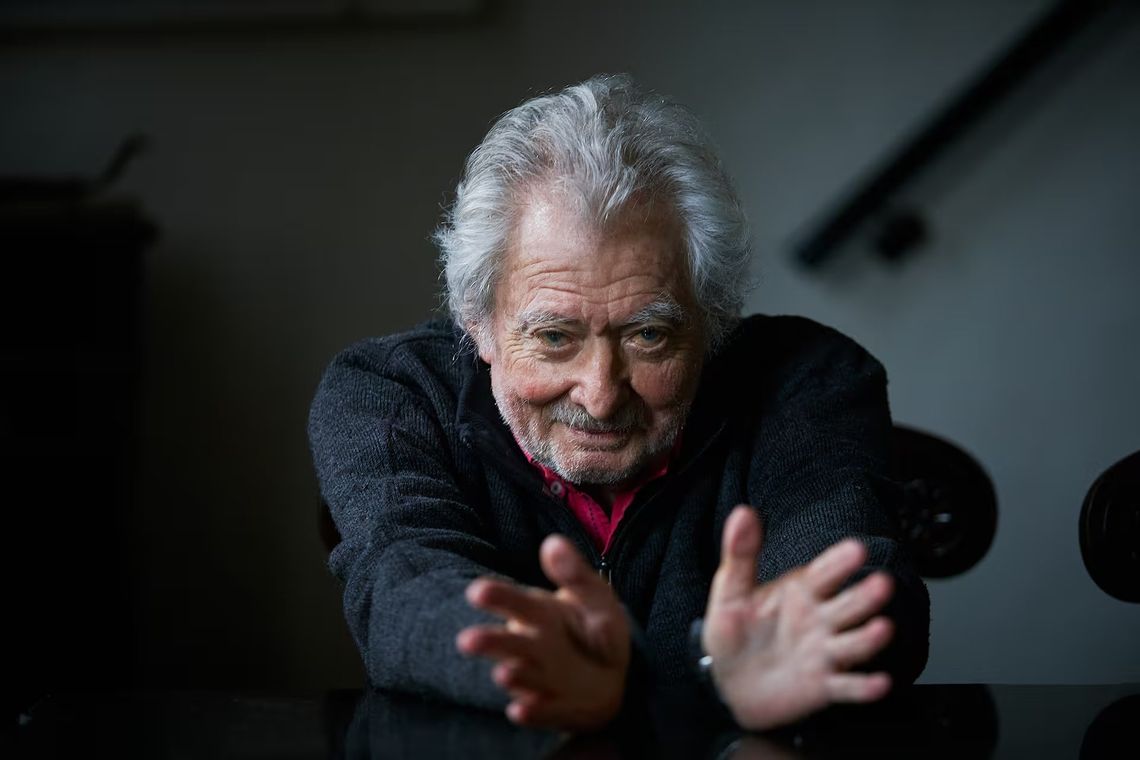 Mario Mactas supo desplegar su mirada crítica e irónica sobre la sociedad argentina con un estilo agudo y elegante.