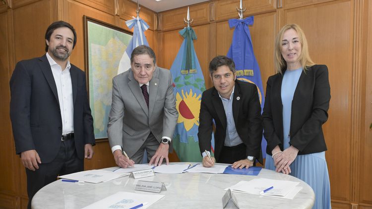 El gobernador de la provincia de Buenos Aires, Axel Kicillof, encabezó la firma de un Acuerdo Marco de Cooperación Técnica con la Organización Panamericana de la Salud (OPS/OMS).