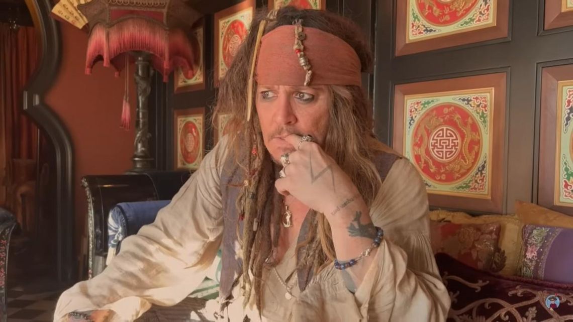Johnny Depp reaparece como Jack Sparrow por una buena causa.