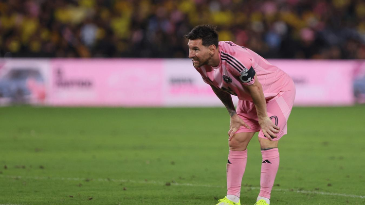 Se lesionó en el amistoso de Inter Miami con Barcelona de Ecuador.