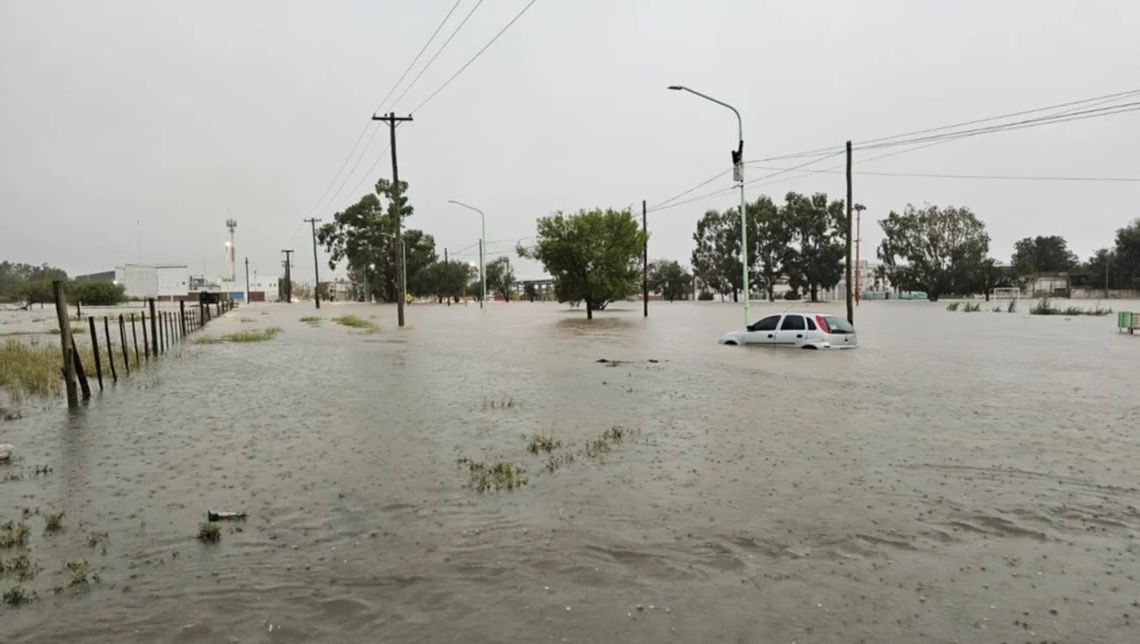 Son diez las personas muertas por el temporal que azotó a Bahía Blanca.