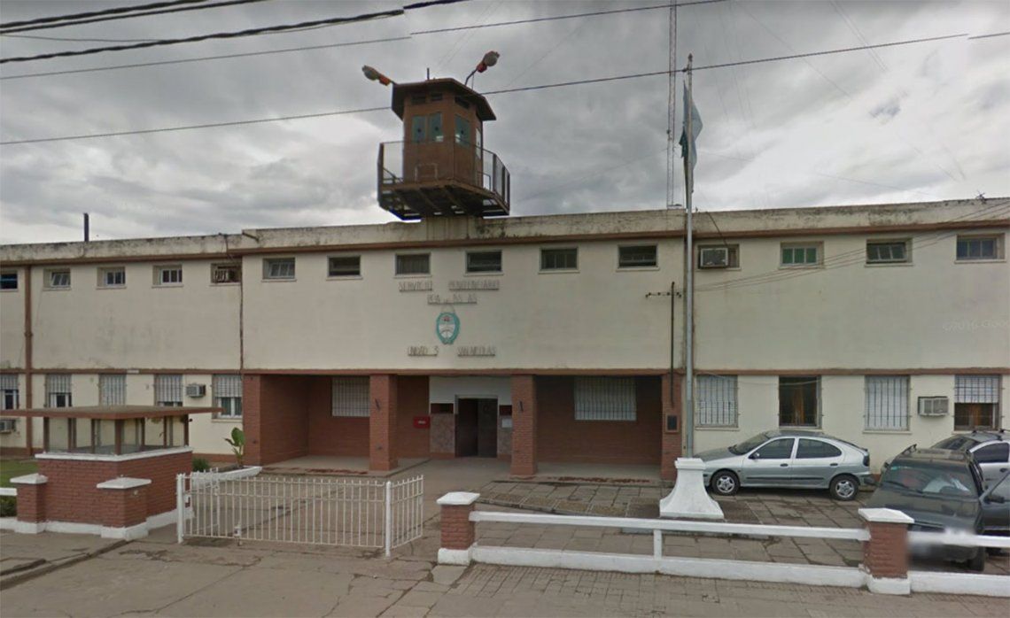 Reclusos tomaron de rehén a tres personas en la cárcel de San Nicolás