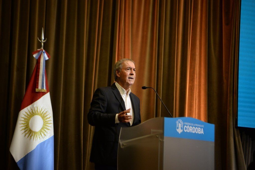Juan Schiaretti anunció que renegoció la deuda externa de Córdoba