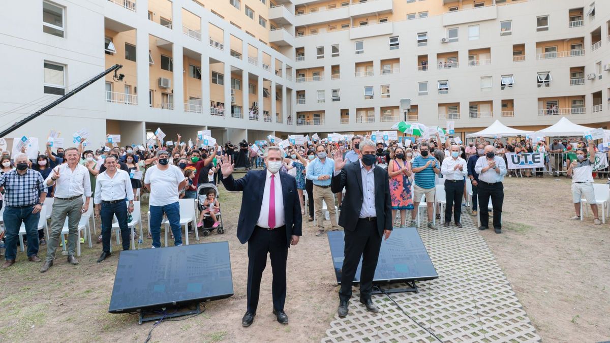 Fernández: Tenemos 100 mil viviendas en construcción