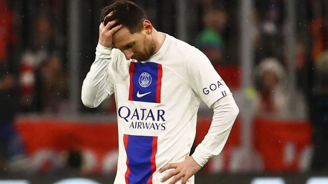Lionel Messi no se presentó a entrenar en el  PSG.