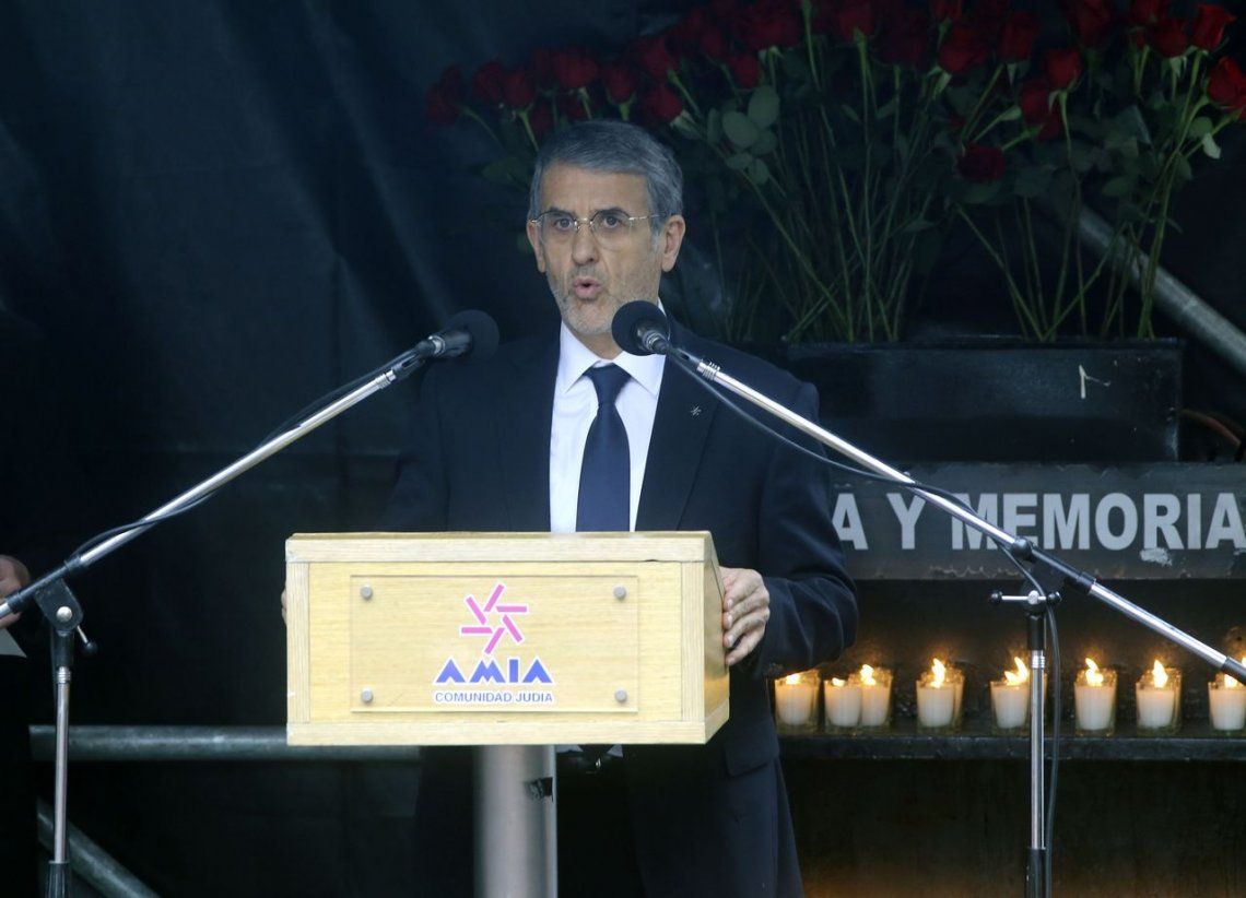 La AMIA conmemoró un nuevo aniversario del atentado con renovado reclamo