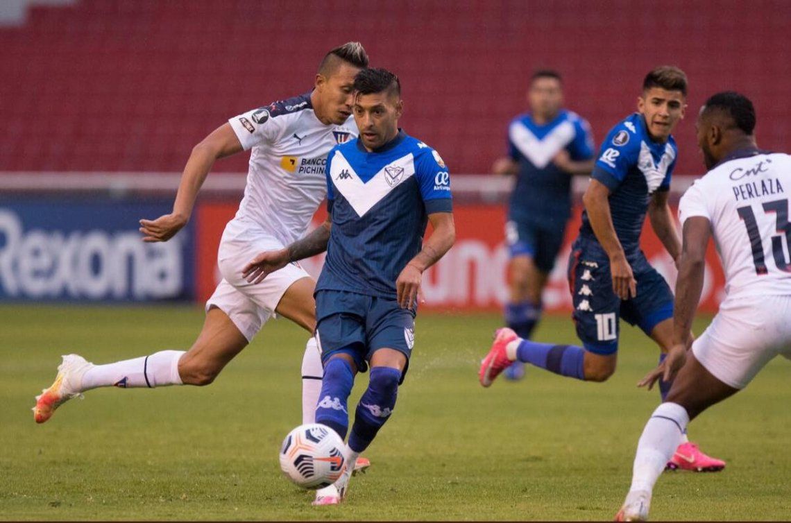 Vélez perdió 3-1 ante la Liga de Quito en la segunda fecha de la Copa Libertadores. 