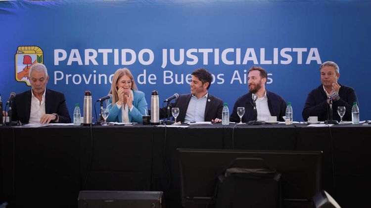 Kicillof asumió en el PJ&nbsp; y dio un discurso crítico del Gobierno nacional.