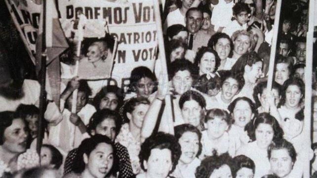 Alberto Fernández recordó el aniversario del voto femenino con una frase de Evita