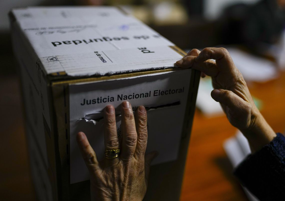 Según el Gobierno, las PASO de 2023 tuvieron un costo de $45.445 millones. Según el Gobierno, las PASO de 2023 tuvieron un costo de $45.445 millones.