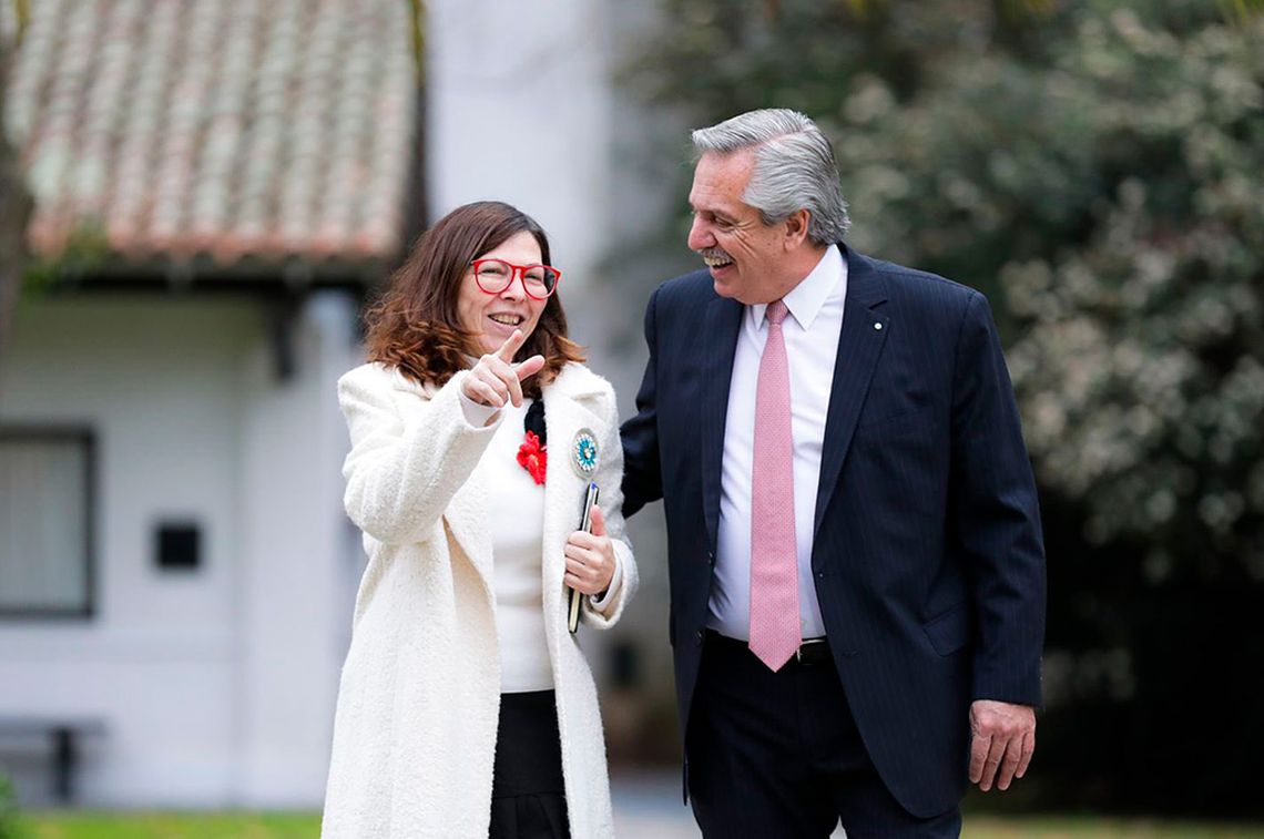 La flamante ministra Silvina Batakis y el presidente Alberto Fernández