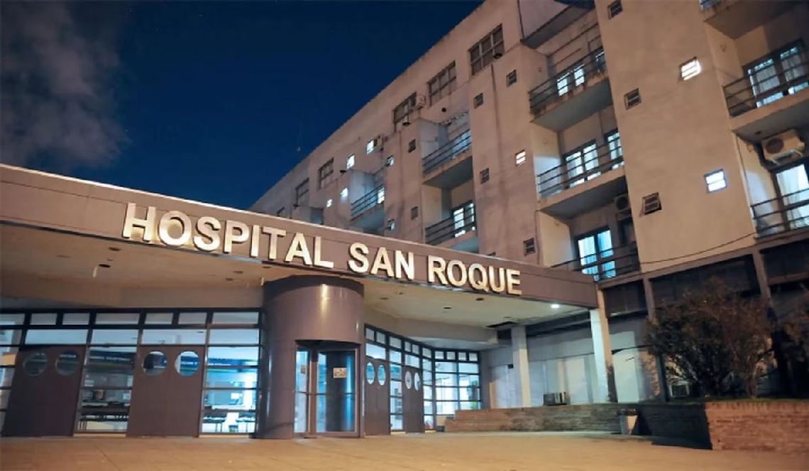 El bebé fue atendido en el Hospital San Roque de Gonnet luego de los golpes que recibió de la madre