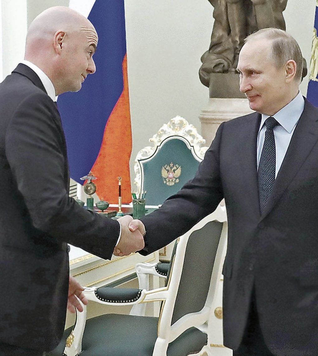 Putin e Infantino pasaron revista  a las obras para el Mundial