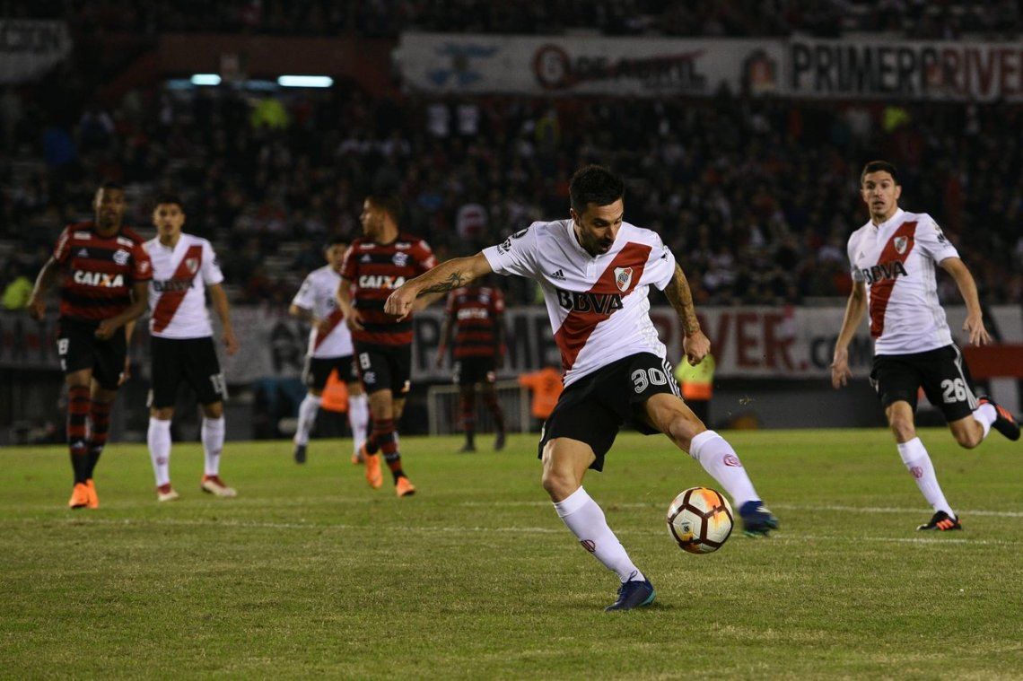 River empató con Flamengo en el Monumental e hizo negocio