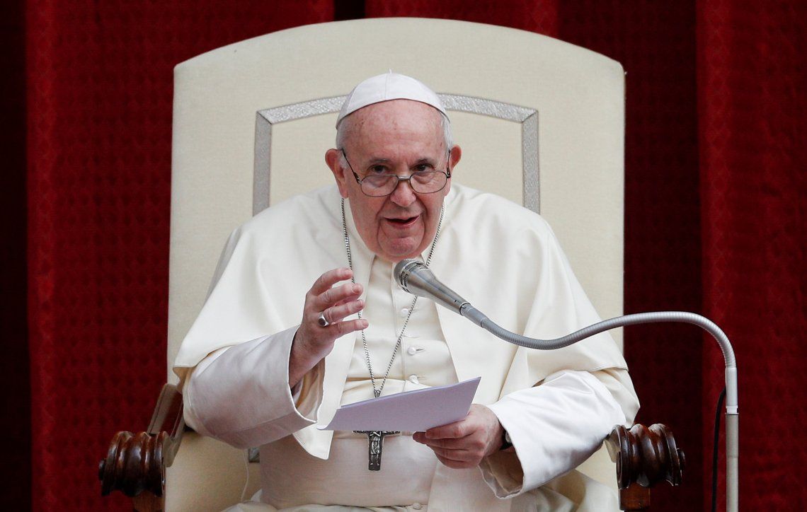 Sin barbijo y ante 500 fieles, el Papa Francisco volvió a las audiencias generales