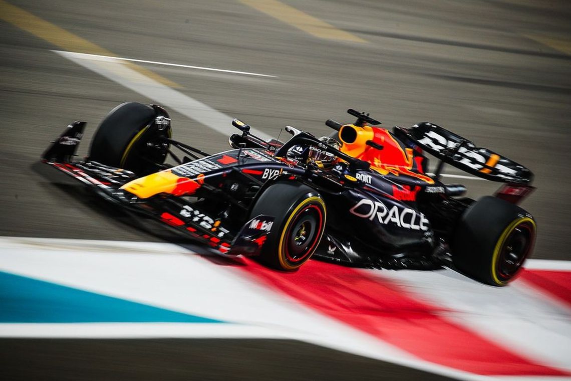 Pole para Max Verstappen en Abu Dhabi.