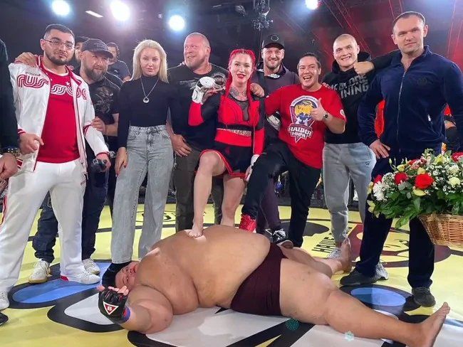 Rusia: Darina Madzyuk celebrando su victoria