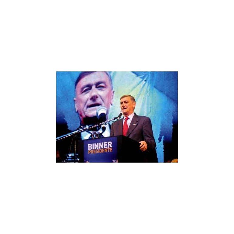 Hermes Binner cerró campaña en la ciudad que gobernó 8 años.