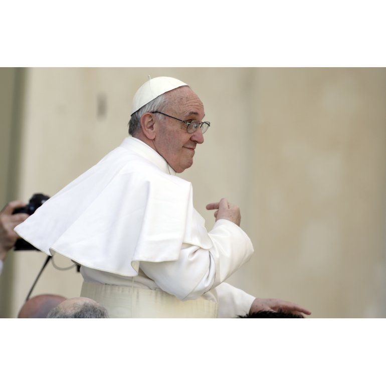 Ahora dicen que el Papa Francisco nunca tuvo novia