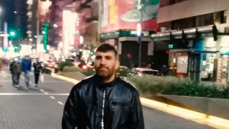 El enfermero fue hallado sin vida en su departamento de Palermo, rodeado de ampollas de uso hospitalario. (Foto: redes sociales)