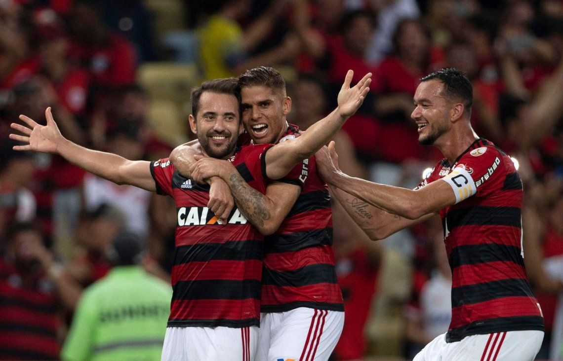 River cambió la actitud y rescató un empate aliviador ante Flamengo en Brasil