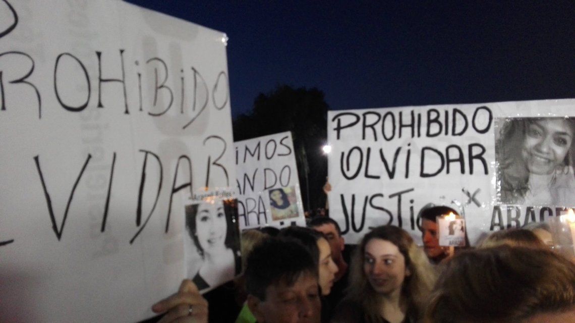 Familiares de Araceli Fulles marcharon para pedir justicia