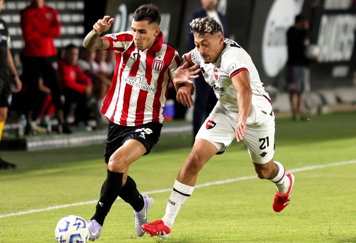 Estudiantes y Newells igualaron 1 a 1 en un partido intenso en La Plata.