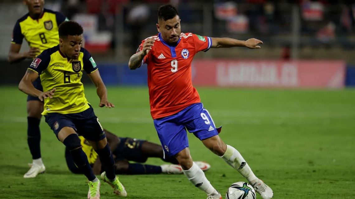 Chile denunció a Ecuador ante la FIFA y presiona para que no vaya al Mundial