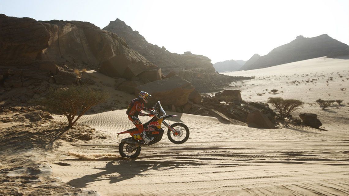 Kevin Benavides consiguió la victoria en la penúltima etapa del Dakar.