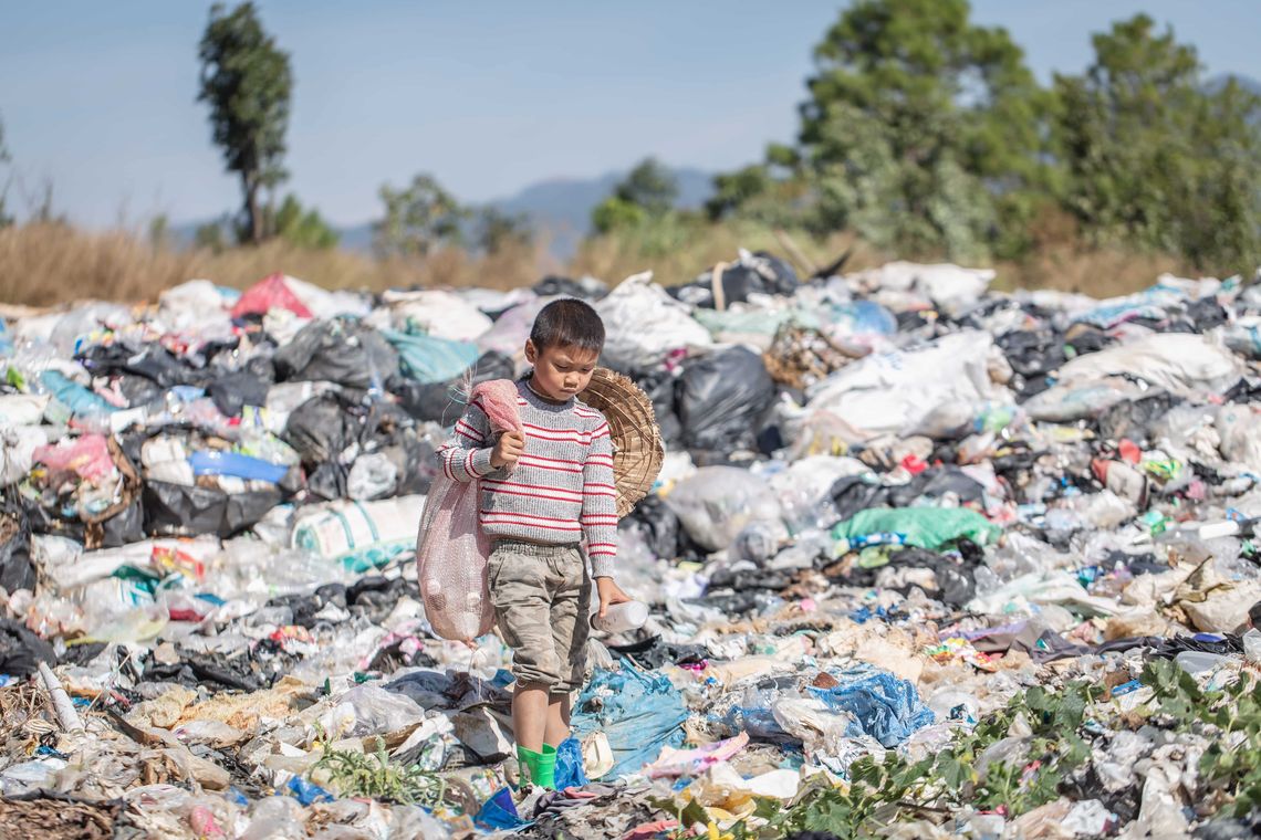 La pobreza en el país sigue en aumento. Tristeza.