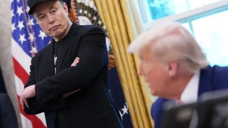 La relación entre Donald Trump y Elon Musk se tensó tras una serie de intercambios públicos que expusieron diferencias políticas y personales.