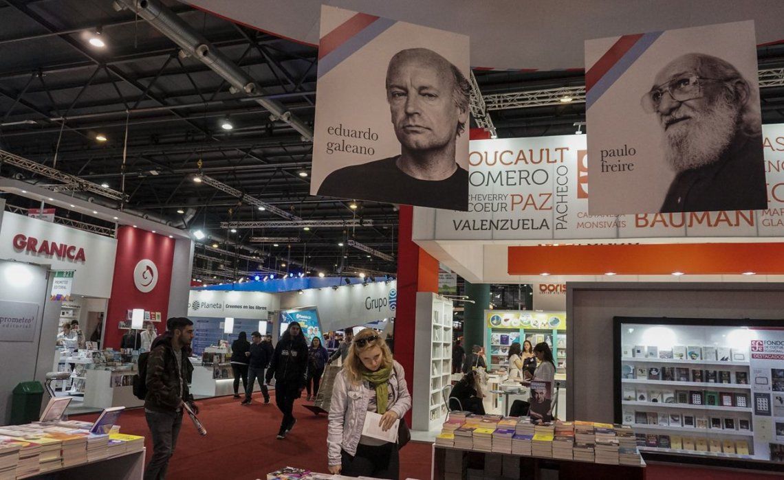 La Feria Internacional del  Libro abrió con una polémica