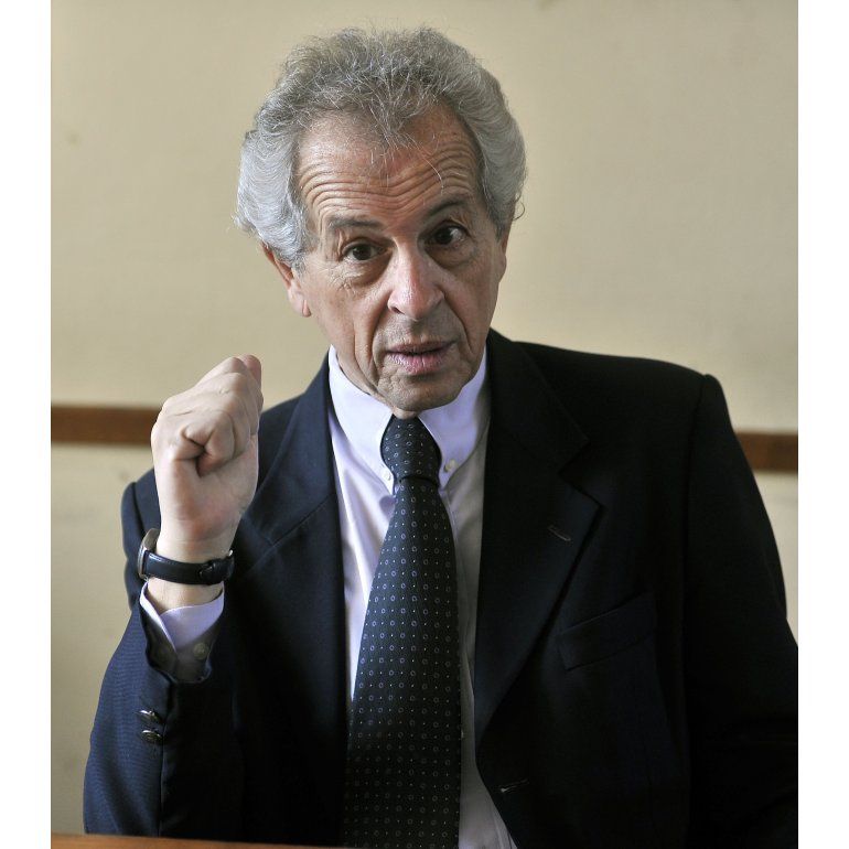 Zamora calificó como antidemocrática la desigualdad de recursos