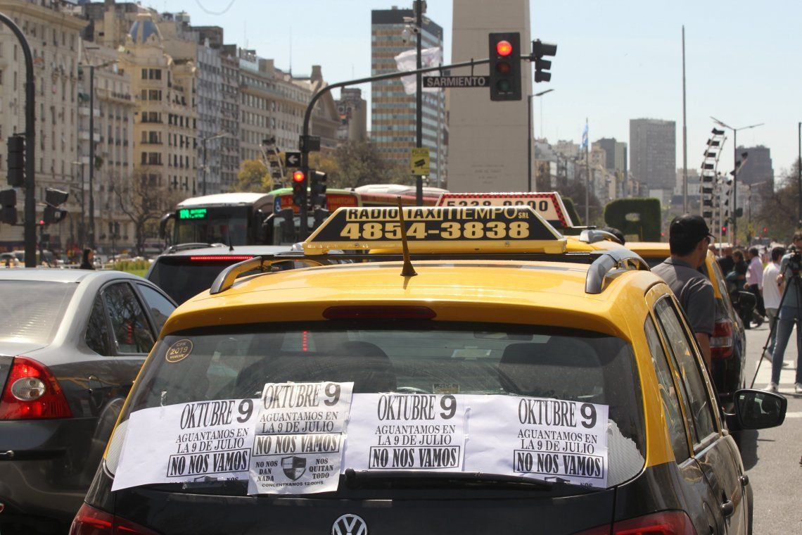 Los taxistas anti Uber y Cabify volvieron a tomar las calles de Buenos Aires