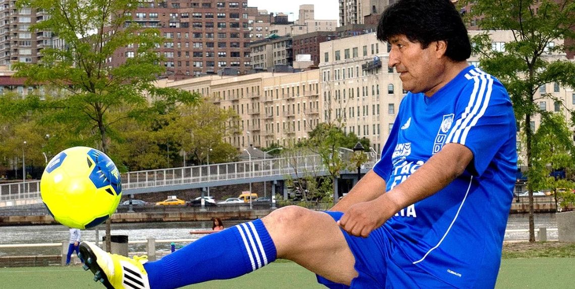 Evo Morales se hace cargo de un club de la primera división de Bolivia.