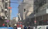 Un incendio en un local de ropa en Once movilizó a Bomberos y al SAME, dejando 42 personas atendidas y 11 derivadas a hospitales porteños.
