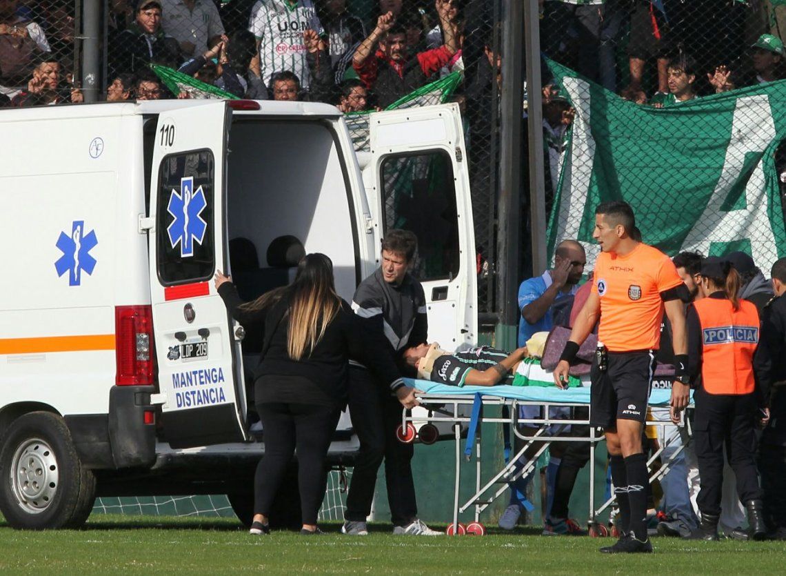 DE10 - Isaías Olariaga, jugador de Club Atlético San Miguel - Sobre la  recta final del Torneo