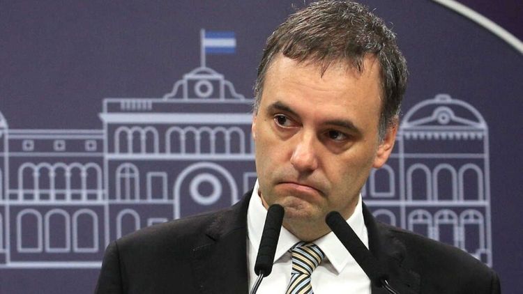 El caso Adorni: una turbulencia que no baja