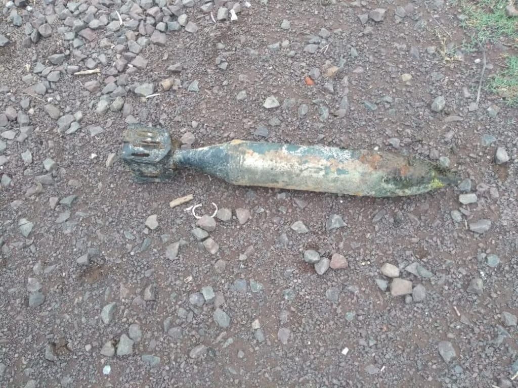 Hallaron una munición de mortero en una alcantarilla en Lomas de Zamora