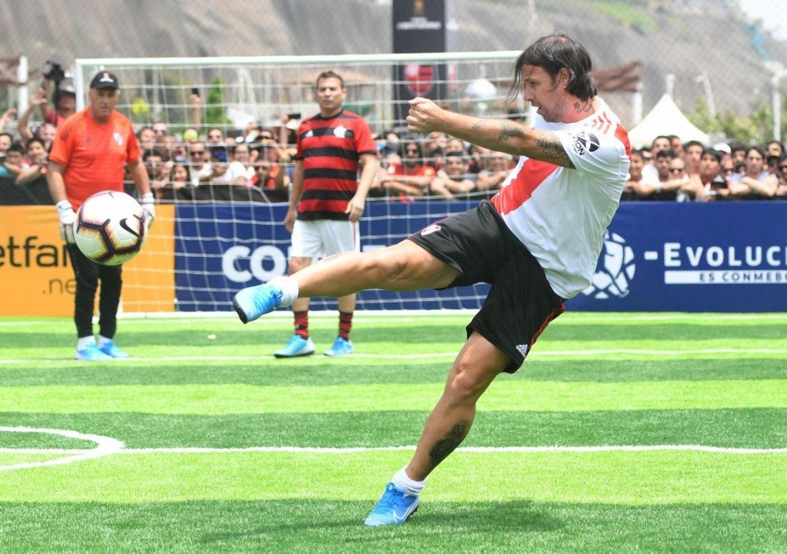 River-Flamengo: las glorias jugaron un amistoso