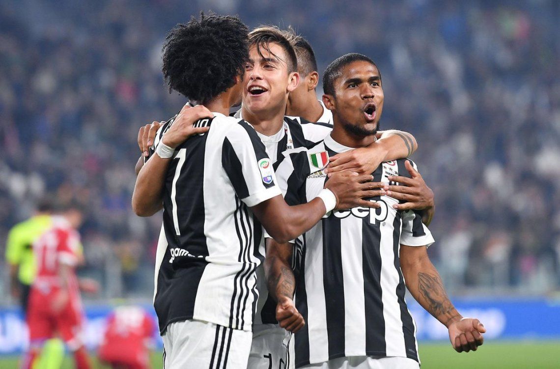 Juventus goleó a Spal con goles de Dybala e Higuaín