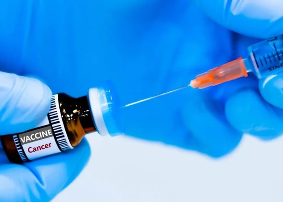 Autoridades sanitarias rusas confirmaron el registro de una oncovacuna y el inicio de aplicación en pacientes seleccionados. Autoridades sanitarias rusas confirmaron el registro de una oncovacuna y el inicio de aplicación en pacientes seleccionados.